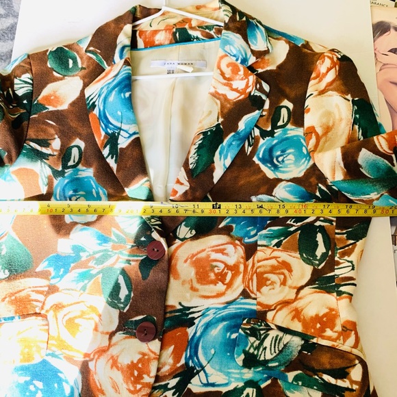 Zara floral light brown short blazer bright orange & blue roses collared US 10 - Picture 9 of 11